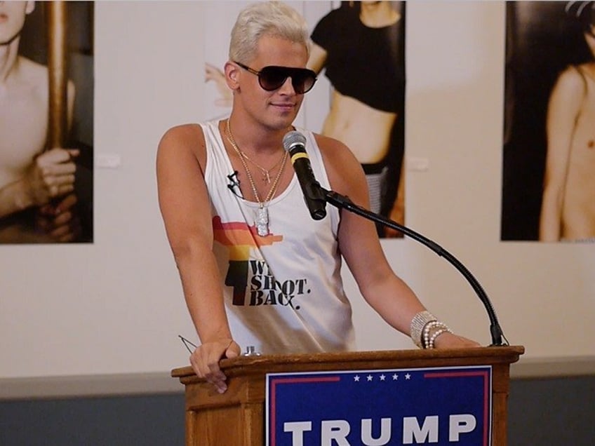  update account restored gay conservative suspended from facebook for using the word fag