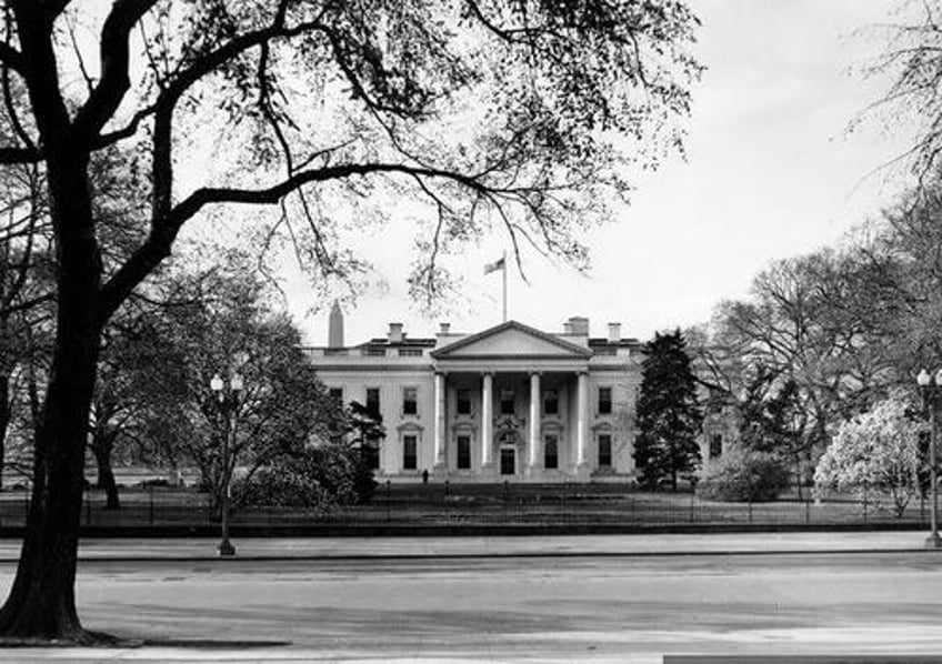  white house leans on congress for millions in kennedy center renovations