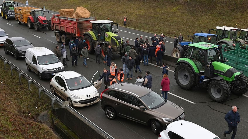 Farmers protest