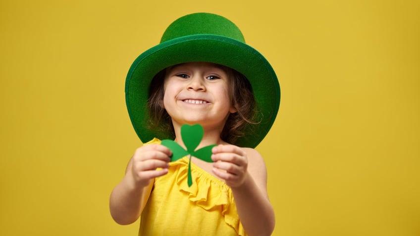 10 amazon items to keep your kids entertained during your st patricks day party