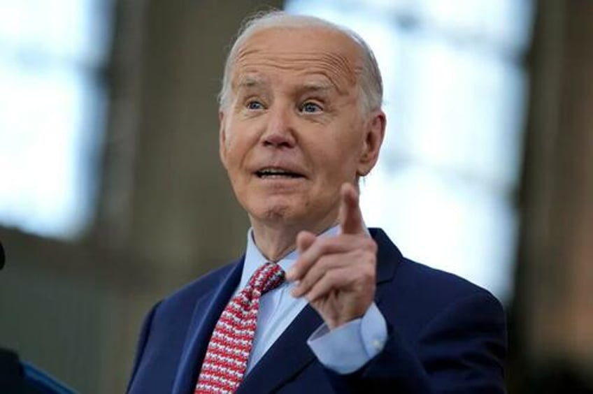 10 million illegals later biden to use executive orders to fix his f up report