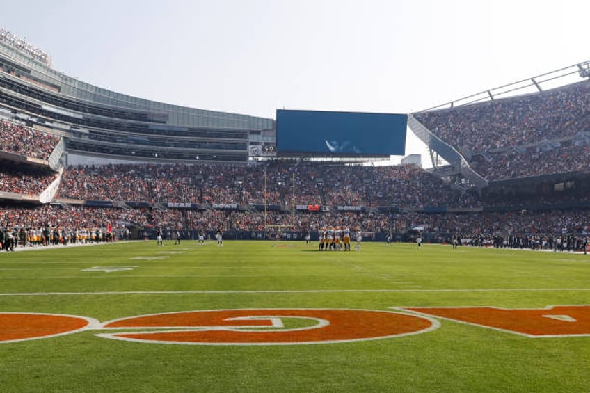 100k in vehicles and maintenance equipment stolen from chicagos soldier field