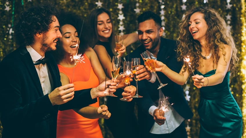 11 items on amazon to help you host the unforgettable new years eve party