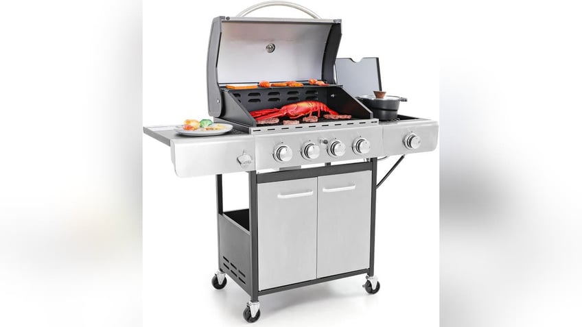 12 grills that fit every budget