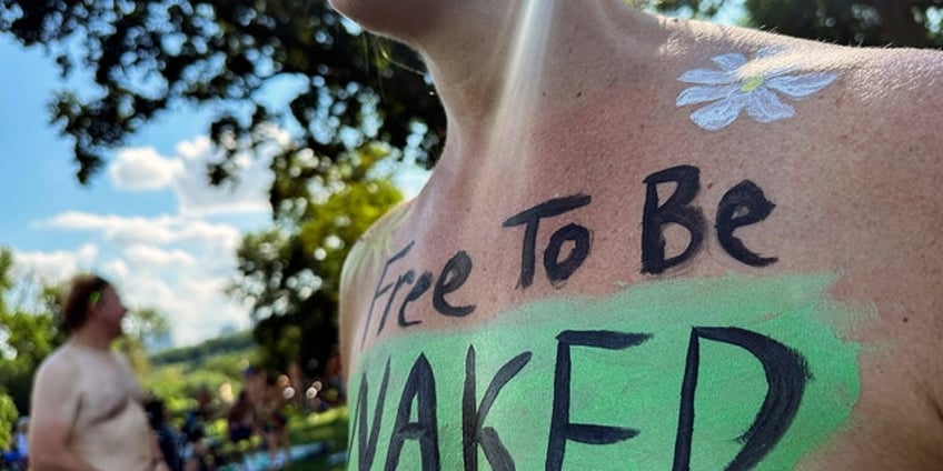 14th annual philly naked bike ride brings hundreds to the city of brotherly love