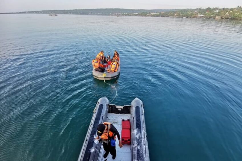 15 dead all missing passengers found after indonesia boat sinks