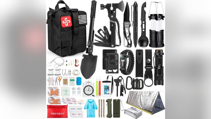 15 emergency preparedness supplies everyone should consider getting