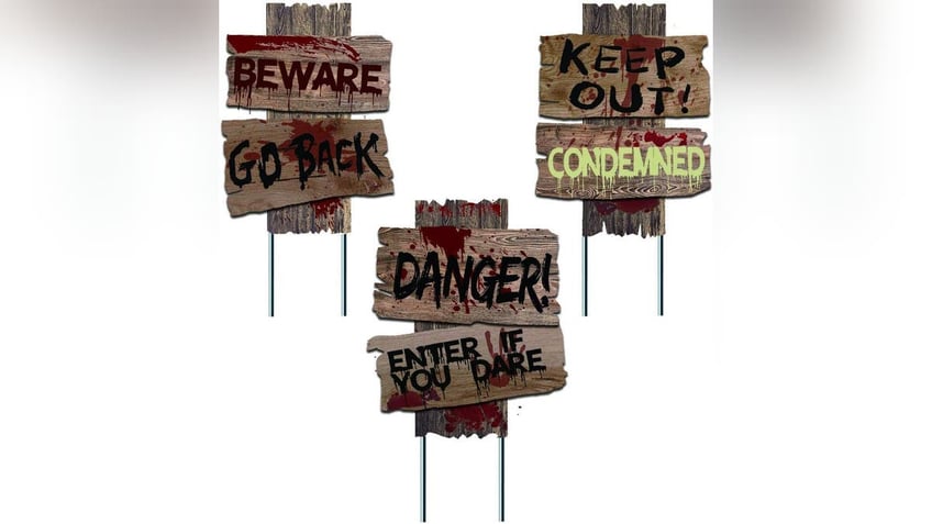 These lawn signs are easy to put up and add some spookiness to your yard. 