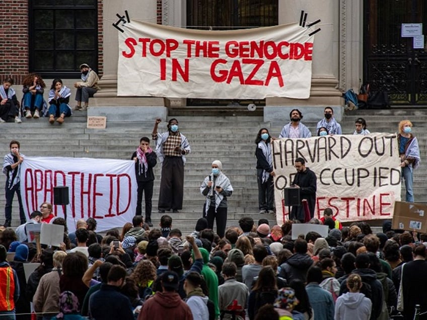 1600 harvard alumni threaten to pull donations over campus antisemitism