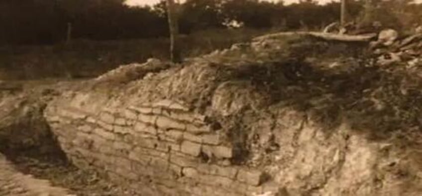 17 out of place artifacts that suggest high tech civilizations existed thousands or millions of years ago