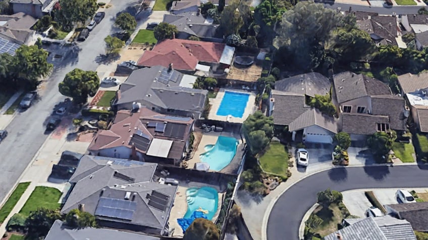 2 children drown in pool at california residential daycare