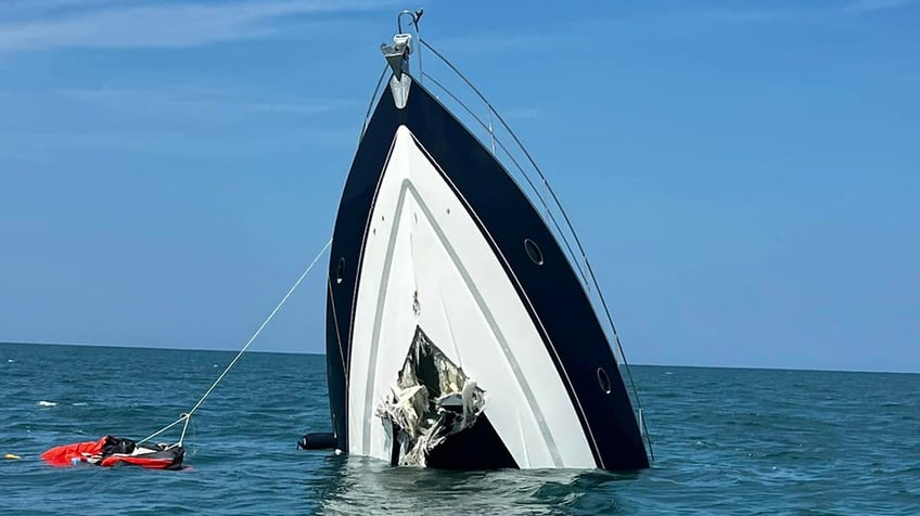 yacht sinking