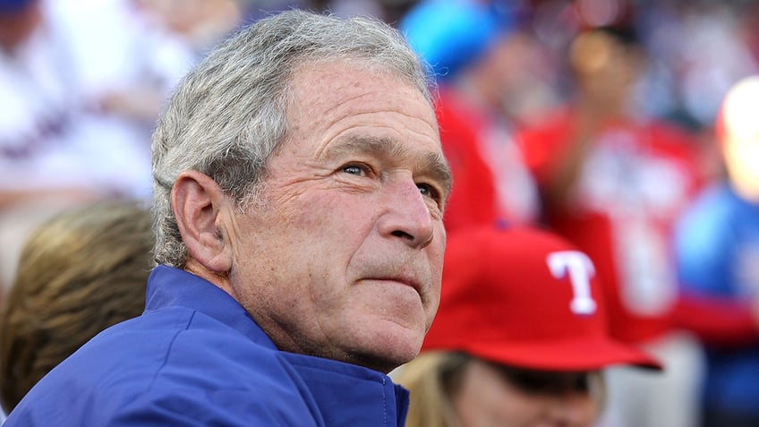 2023 world series former president george w bush to throw out 1st pitch before game 1