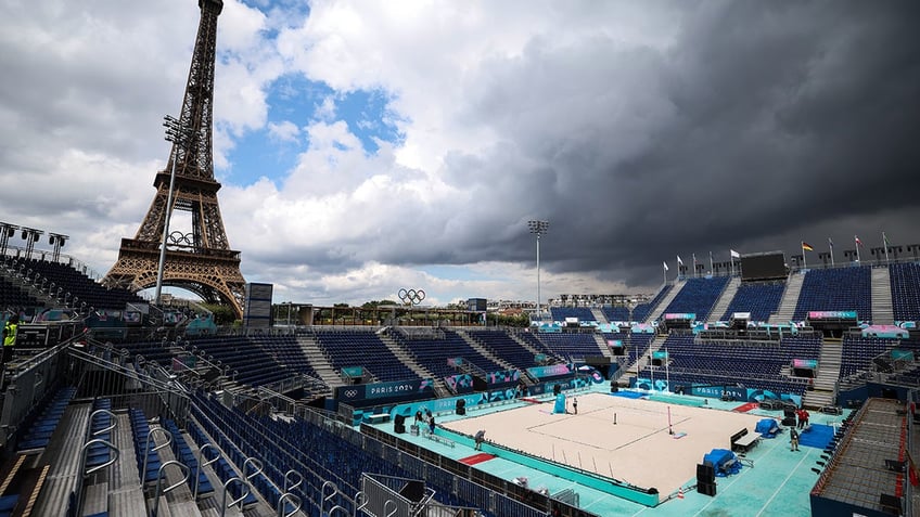 Beach volleyball in Paris