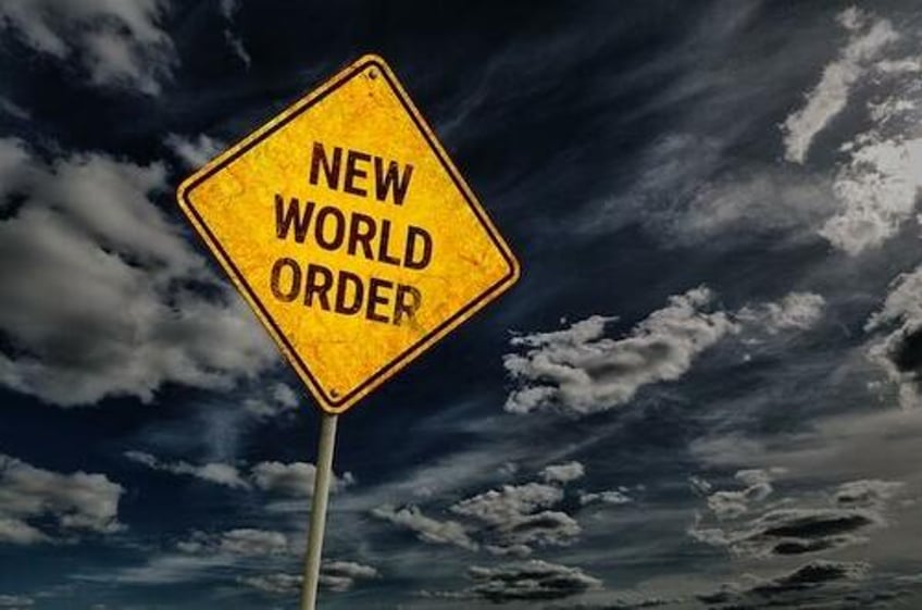 2025 the year the global order unravels