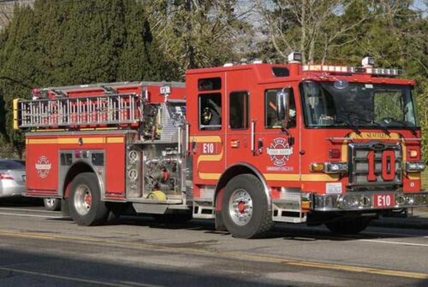 22 year old arrested for allegedly stealing seattle fire truck