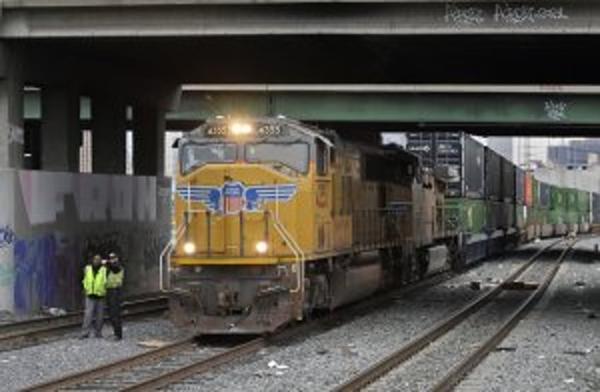 $2.4B now on track for 122 rail improvement projects in 41 states