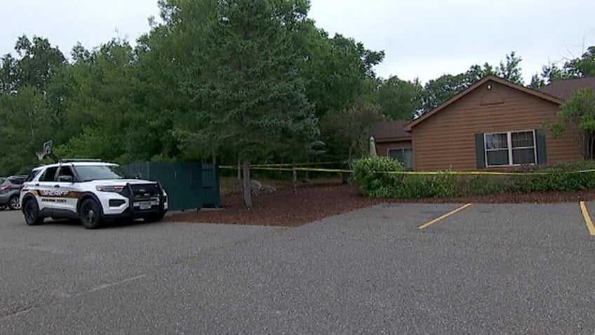 3 people at minnesota resort found dead