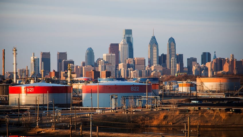 3 shot on i 95 in philadelphia northbound lanes closed for 7 hours