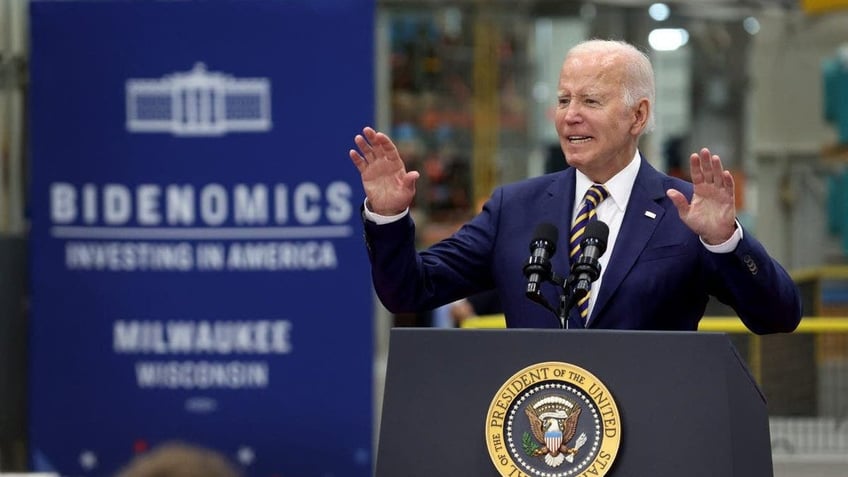 Biden speaks to guests at Ingeteam Inc.