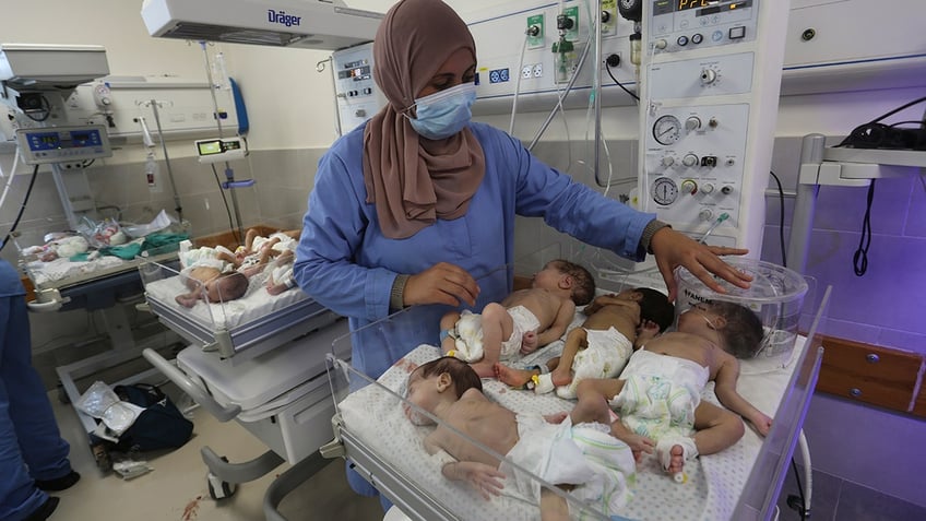 31 premature babies evacuated from gazas largest hospital as us confirms hamas operations there