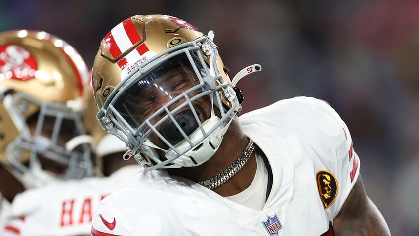 49ers dre greenlaw eagles head of security ejected after altercation during game