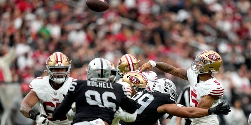 49ers execute wild tip drill for touchdown vs raiders