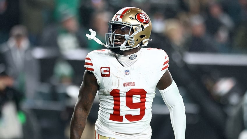 49ers get revenge on eagles behind deebo samuels 3 touchdowns