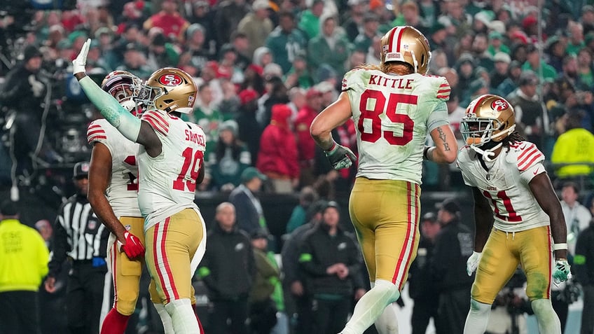 49ers get revenge on eagles behind deebo samuels 3 touchdowns