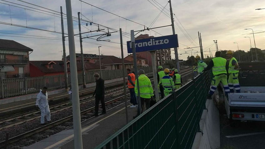 5 dead in italy after train slams into group of track maintenance workers