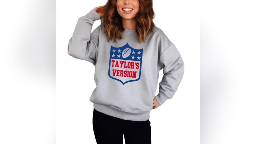 Super Bowl sweatshirt