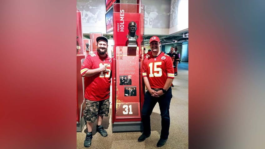 5th man contradicts kansas city chiefs fans pal about mens deaths