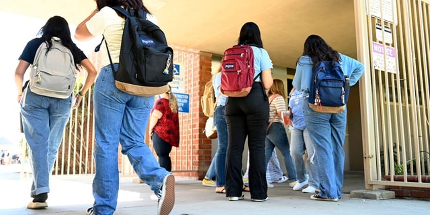 65 million students chronically absent after the pandemic new study shows