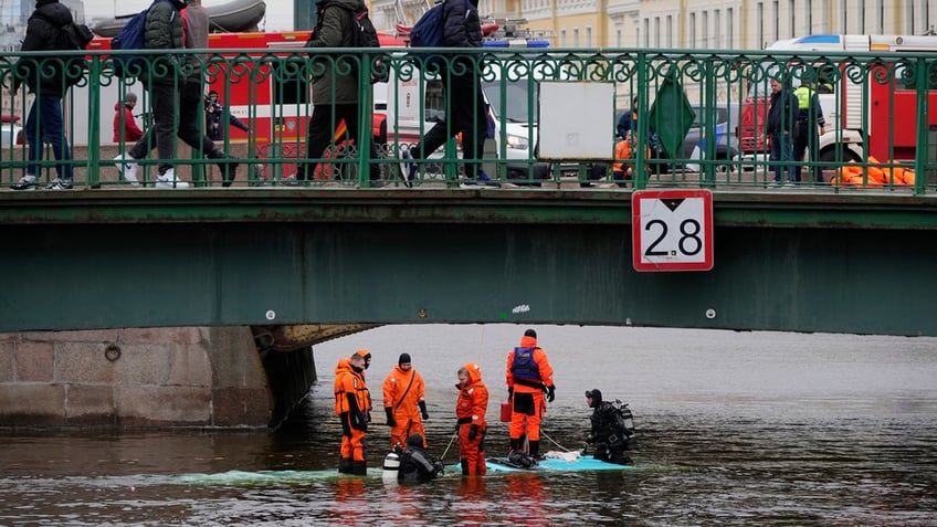 St. Petersburg bus crash