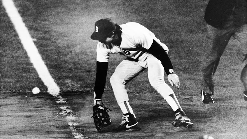 7 world series gaffes that will never be forgotten