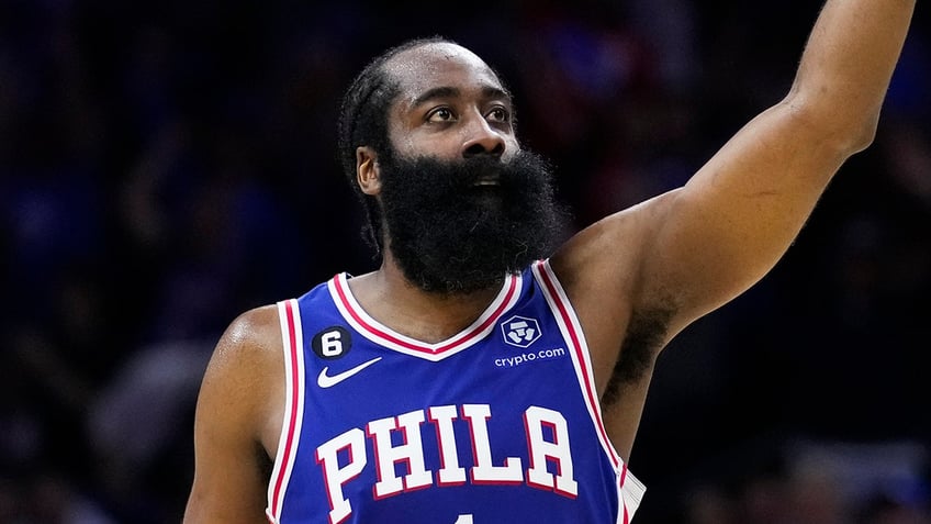 76ers security stopped james harden from boarding team plane report