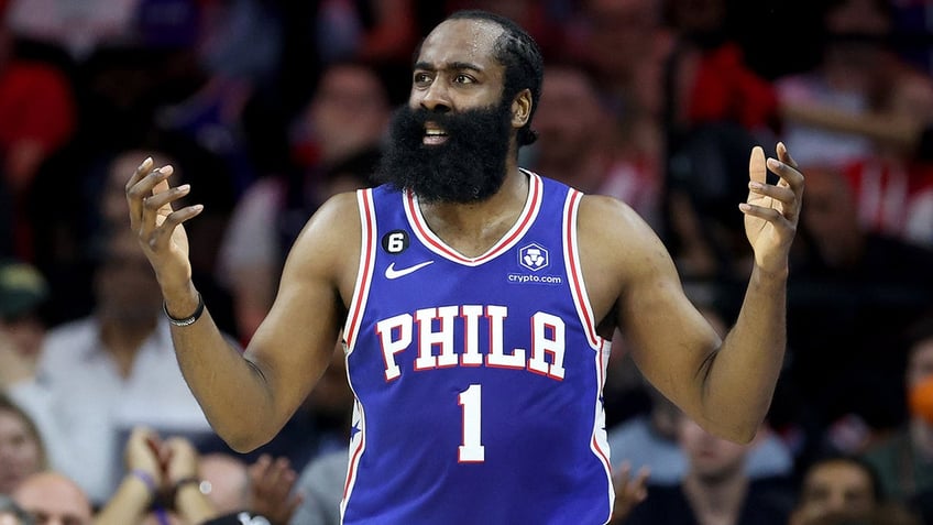 76ers security stopped james harden from boarding team plane report