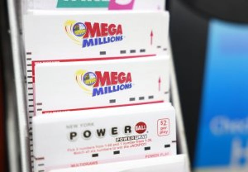 $800 million jackpot-winning Mega Millions ticket sold in Texas