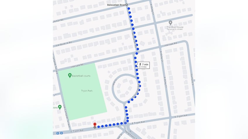 Distance between Rensselaer Road and the crime scene on Tryon Avenue in Teaneck, New Jersey