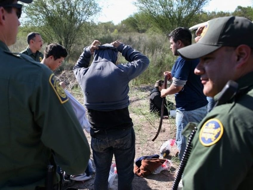 916 illegals from terror linked countries apprehended since 2014