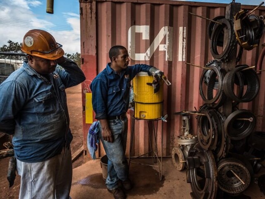 a humiliation venezuela rewards poorly paid state iron workers with lunch meat