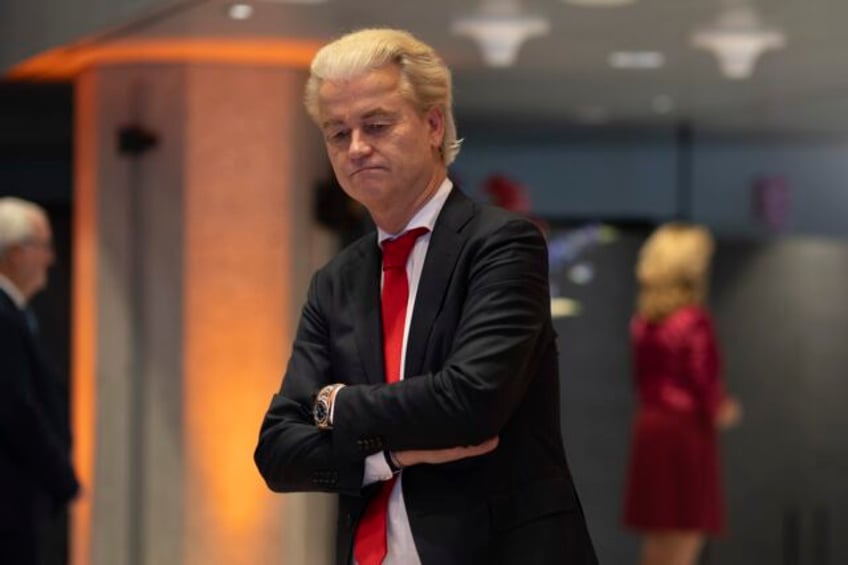 a new dutch parliament has been sworn in after wilders victory in the national election 2 weeks ago