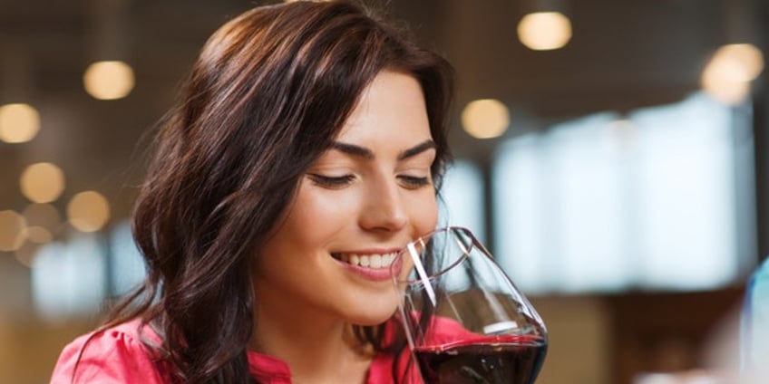 a single alcoholic drink per day could raise blood pressure says study