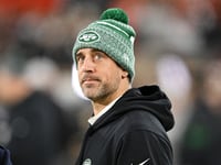 Aaron Rodgers looks spry slinging passes in Jets' latest video from offseason workouts