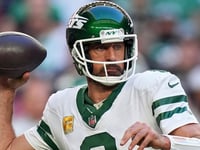 Aaron Rodgers pinpoints Jets' biggest hurdle: 'It’s us against us'