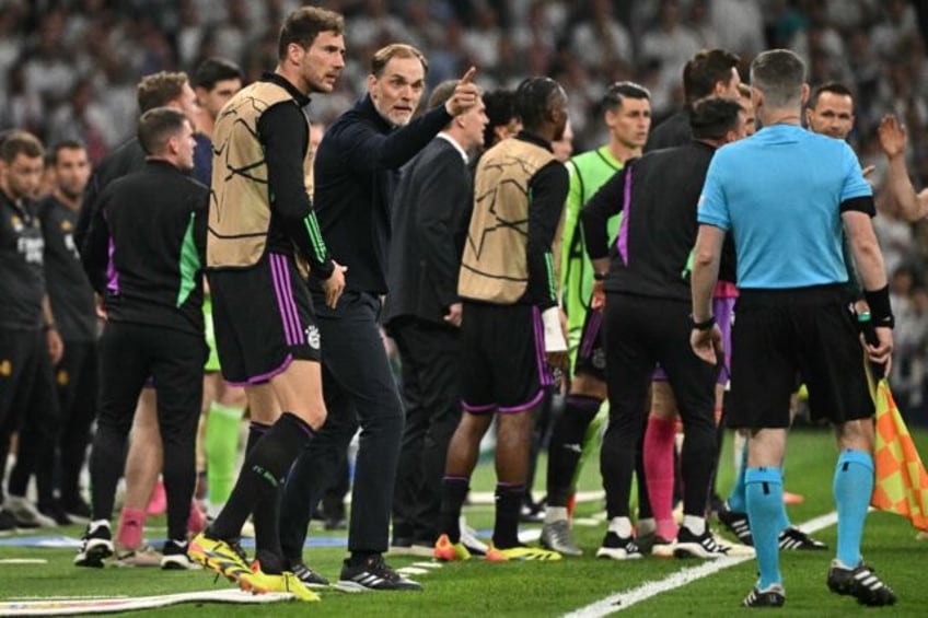 Bayern Munich coach Thomas Tuchel gestures to the linesman during his side's Champions Lea