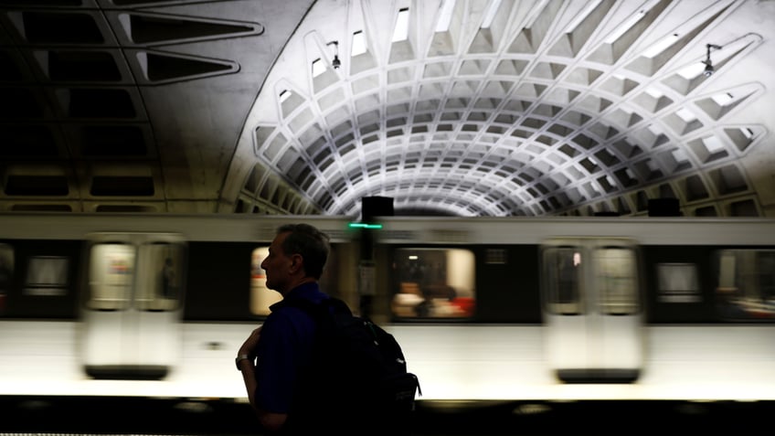 L'Enfant Plaza metro