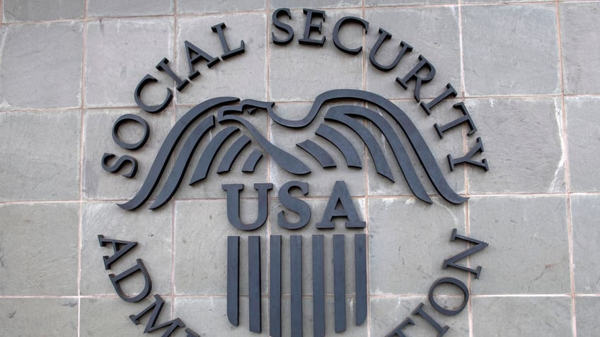 Social Security sign