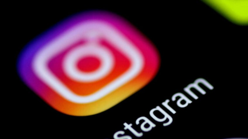 actor claims tiktok instagram cracked down on him for sharing pro israel posts fighting an information war