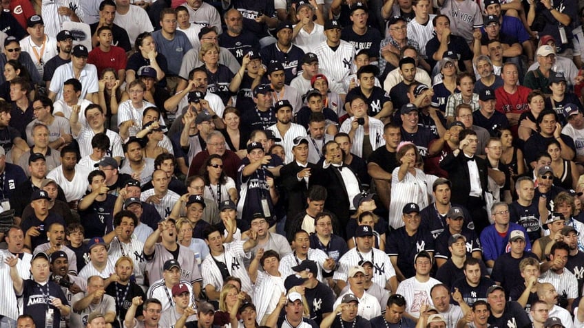 Yankees fans in the crowd